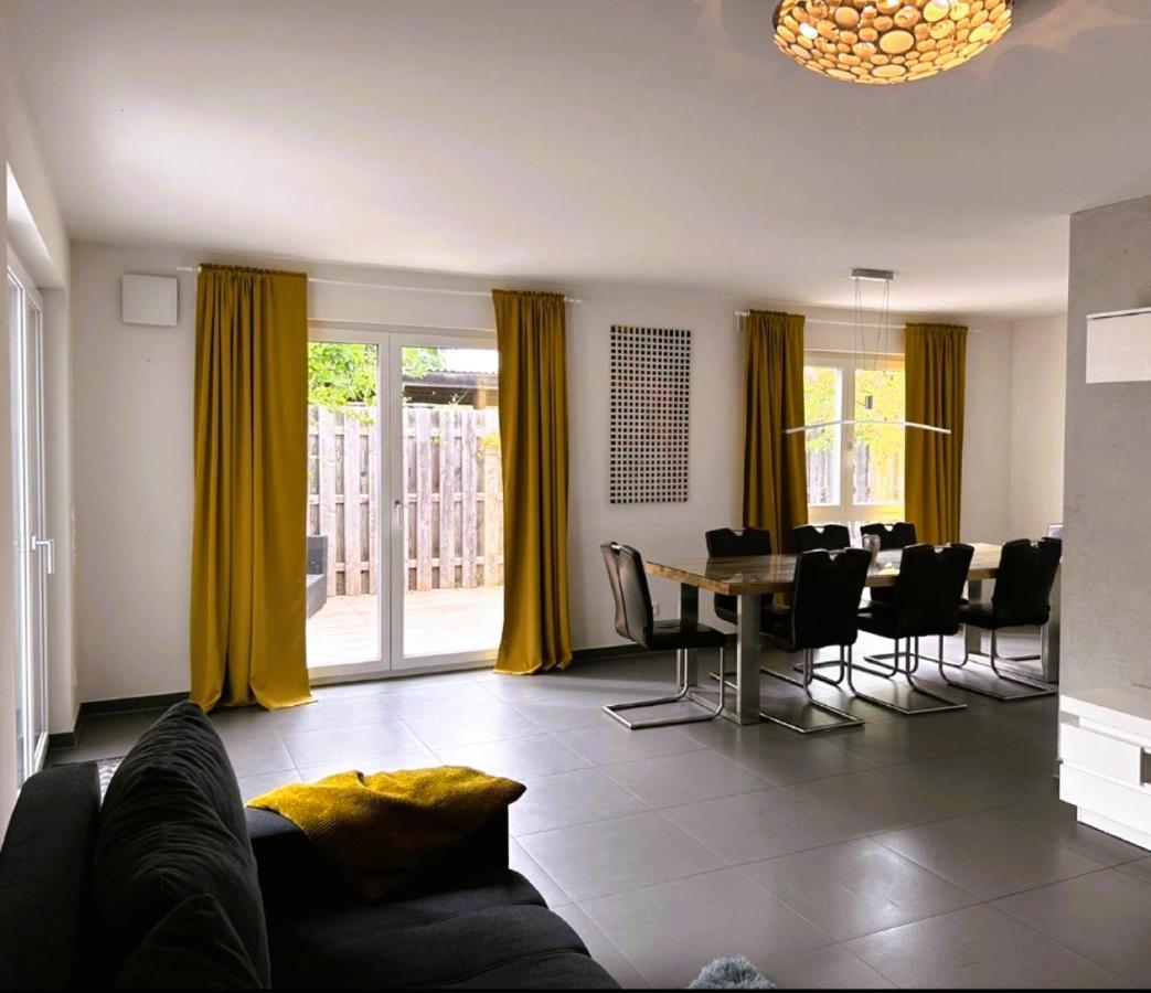 Sylvis Home Zentral Gelegenes Ferienhaus In Ruhiger Lage Fürth Exteriér fotografie